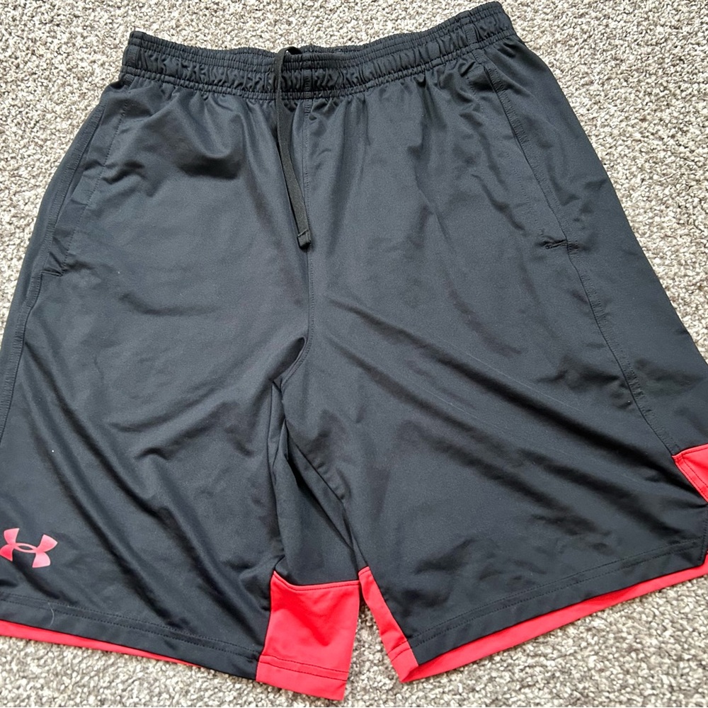 Men’s Under Armour Medium Basketball Athletic Workout Shorts